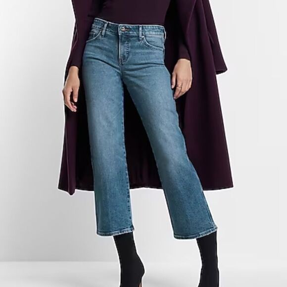 Mid Rise Medium Wash Ankle Boot Jeans - Picture 2 of 6